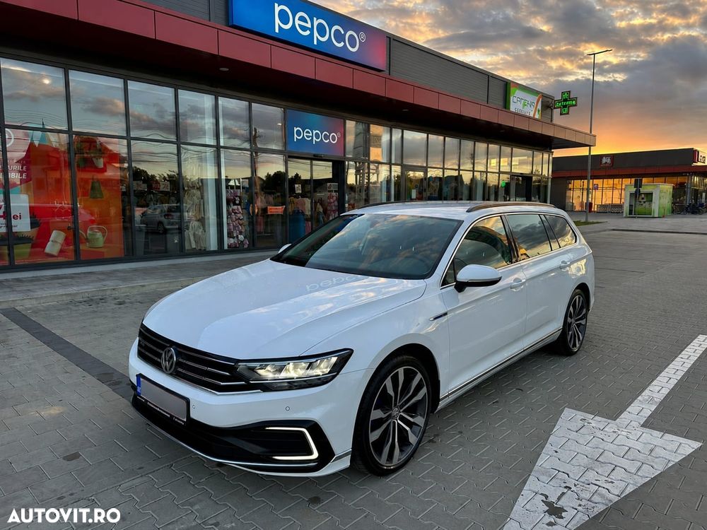 Volkswagen Passat Standard - 1