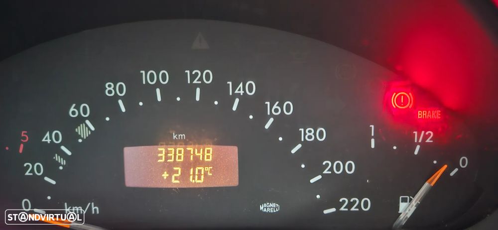 Mercedes-Benz A 170 CDi Classic Longo - 10