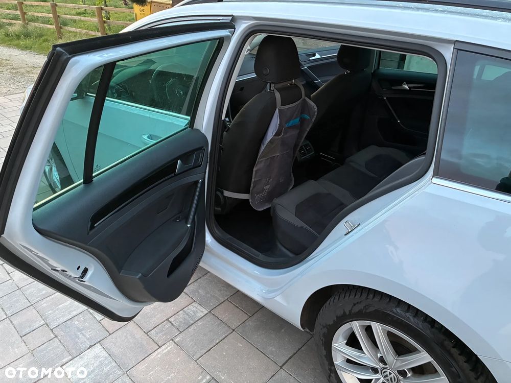 Volkswagen Golf 1.4 TSI BMT Highline - 15