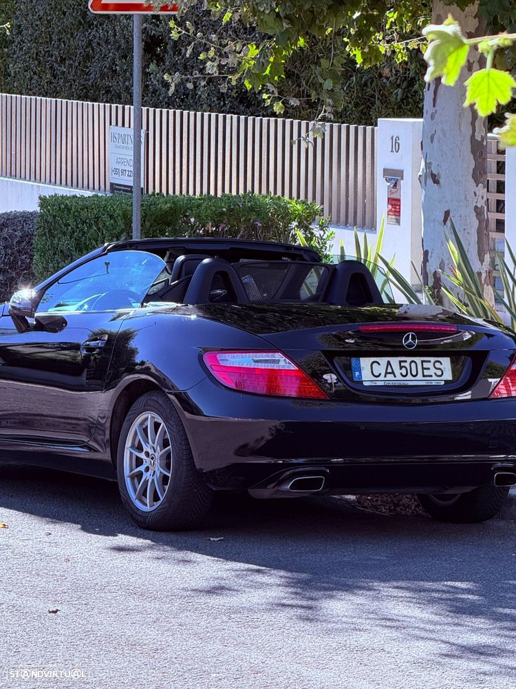 Mercedes-Benz SLK 200 (BlueEFFICIENCY) 7G-TRONIC — fotografia 19