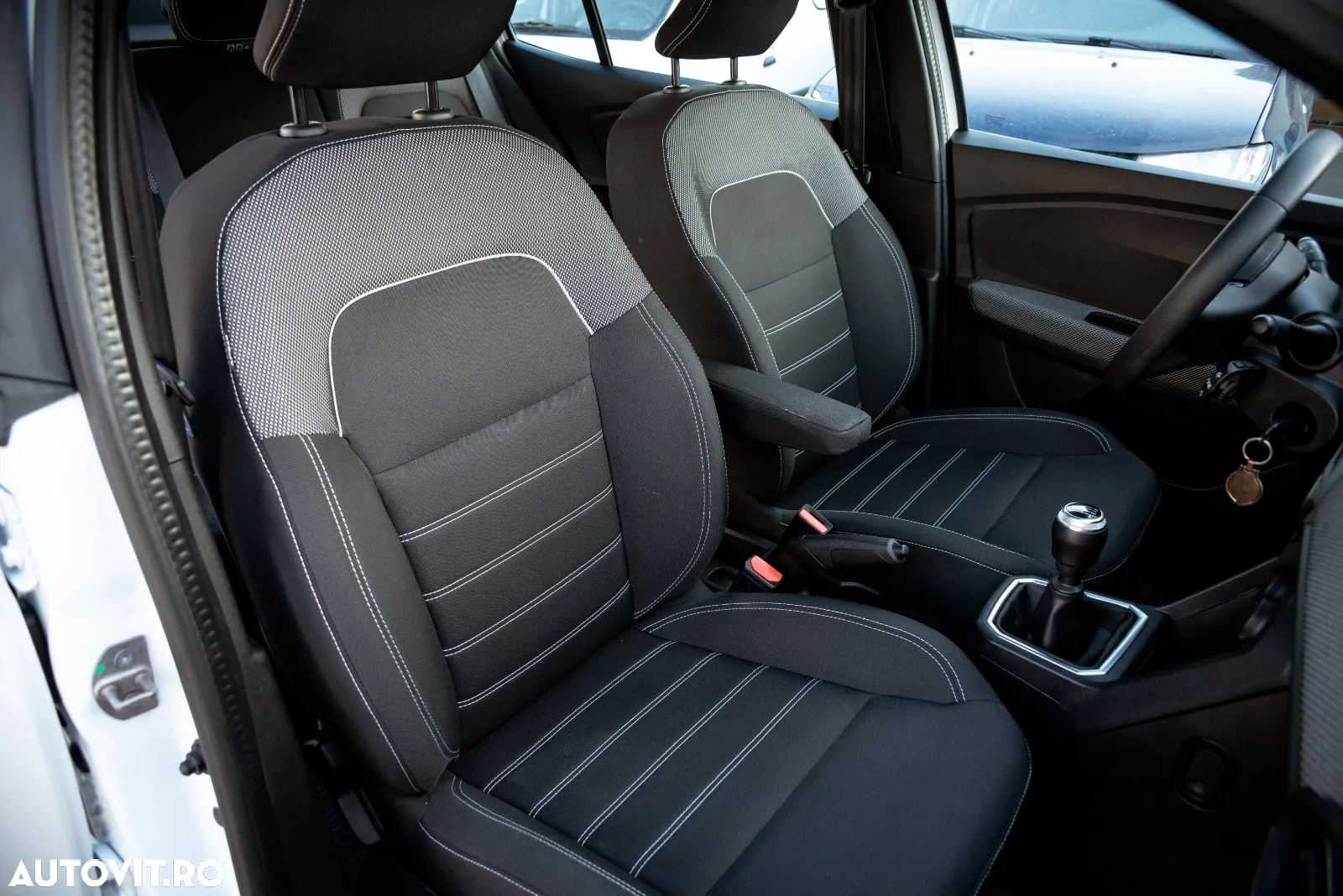 Dacia Logan ECO-G 100 MT6 Comfort - 19