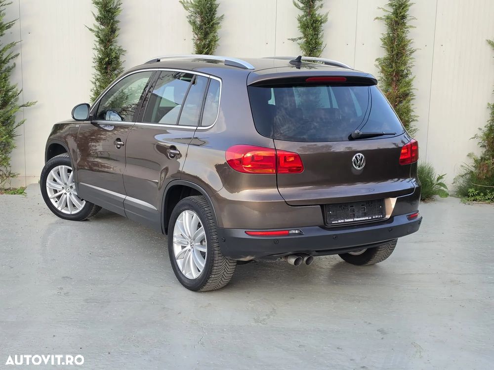 Volkswagen Tiguan - 4