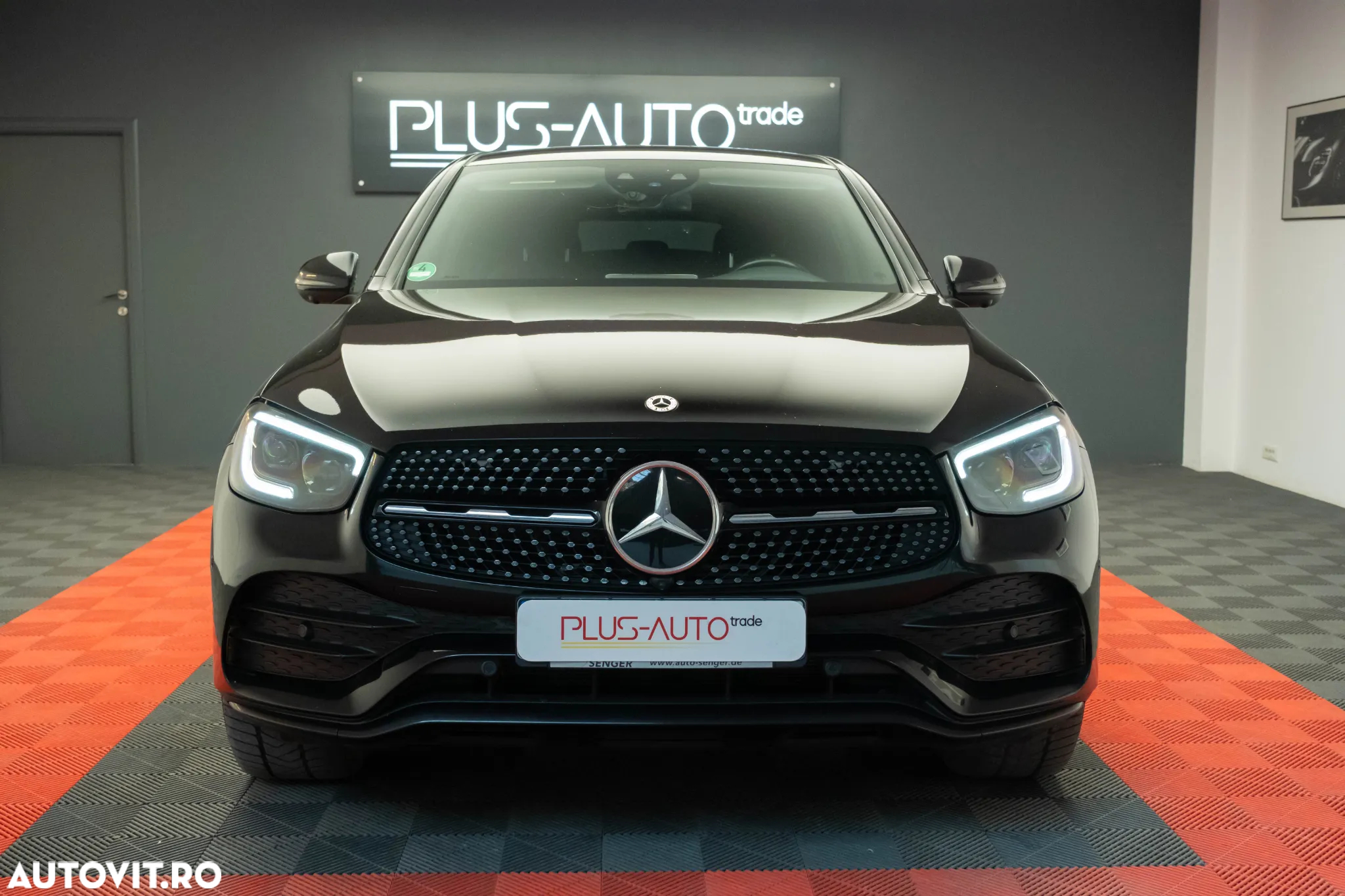 Mercedes-Benz GLC 300 e 4MATIC - 2