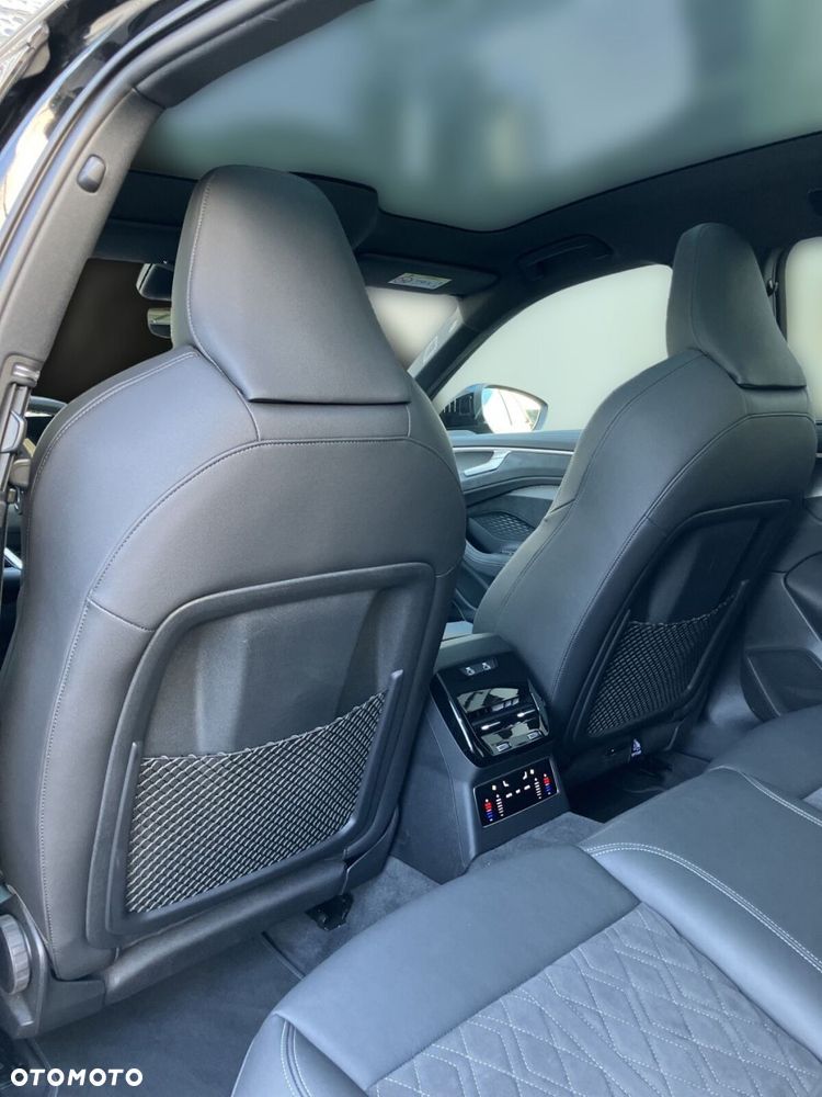 Audi A6 Avant - 17
