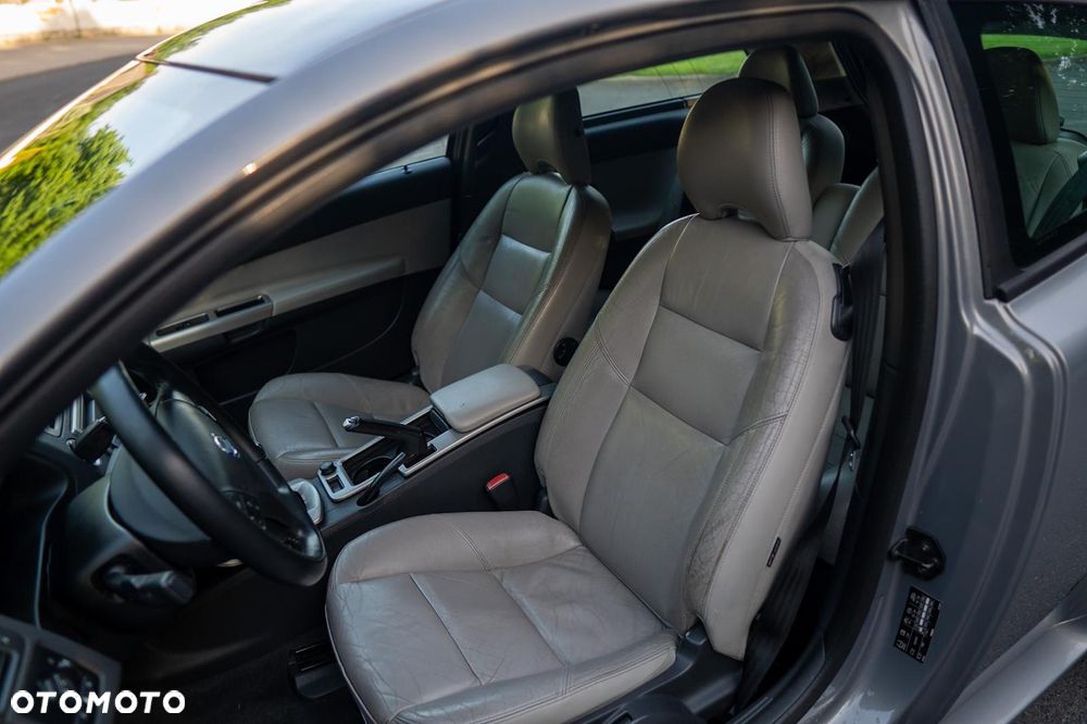 Volvo C30 2.0D Kinetic - 9