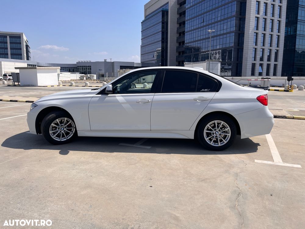 BMW Seria 3 320d - 5