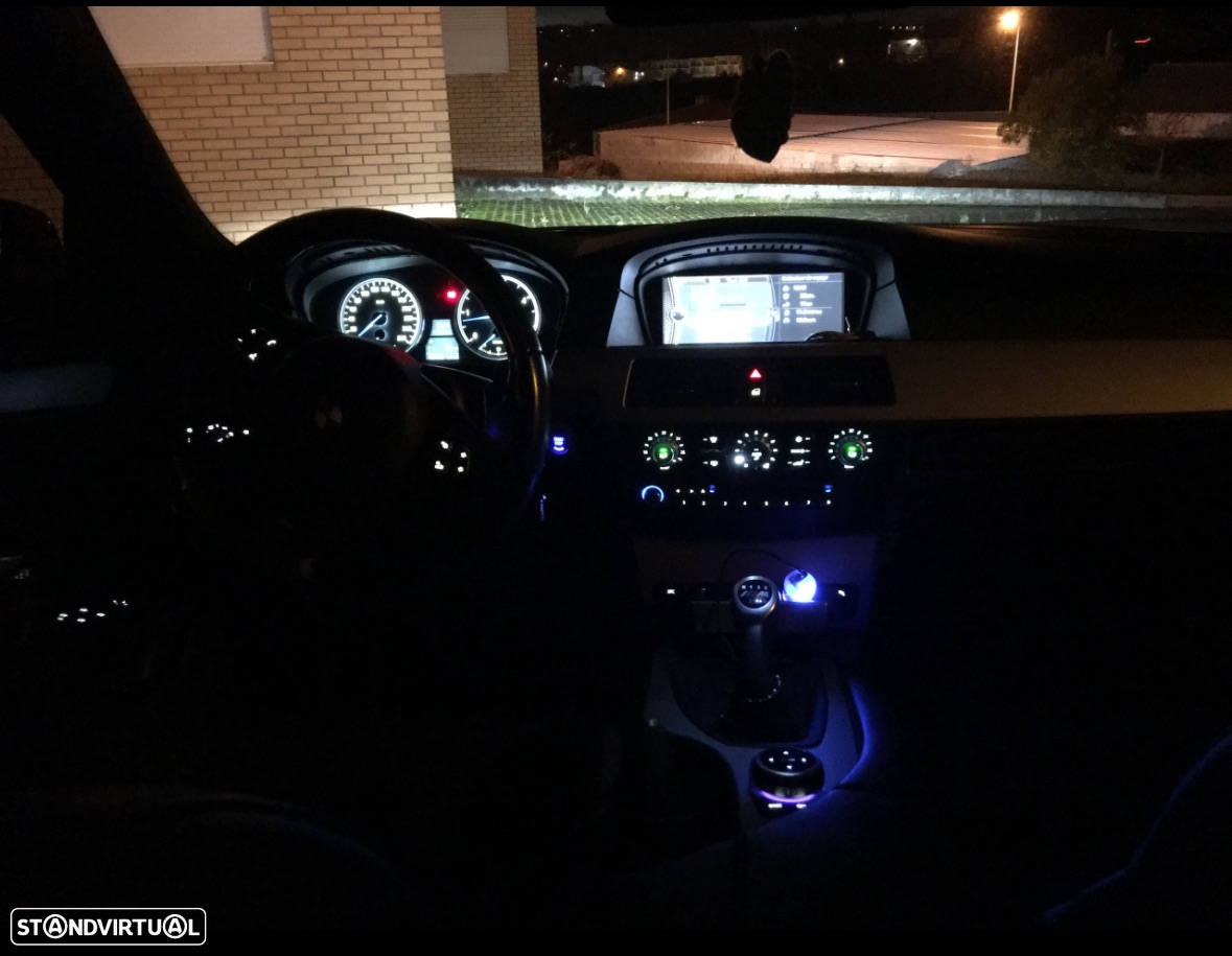 BMW 525 d xDrive Touring Edition Sport - 10