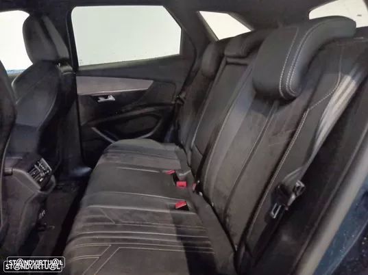 Peugeot 3008 1.5 BlueHDi GT EAT8 - 5