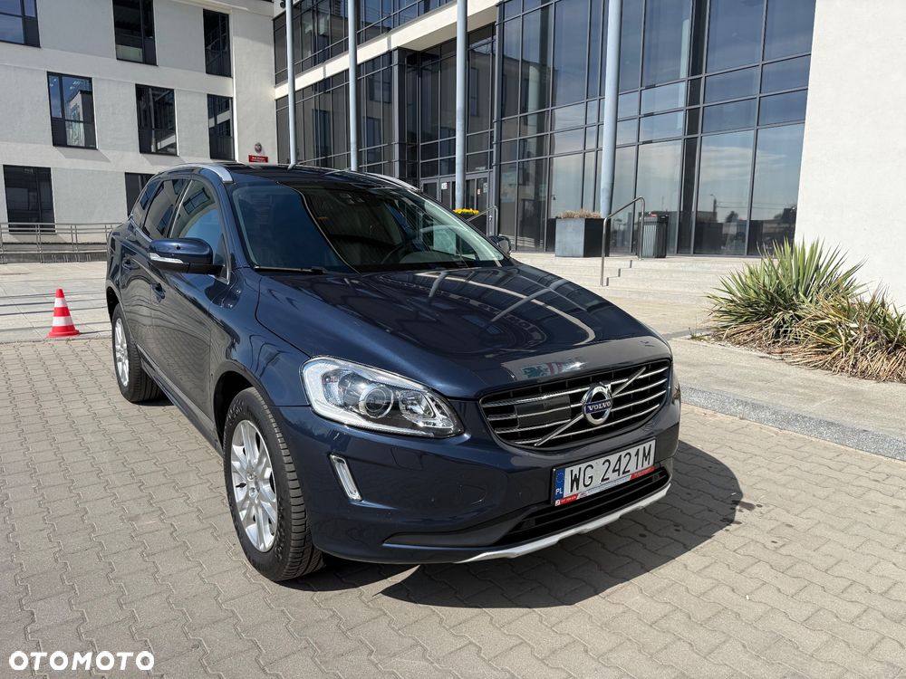 Volvo XC 60 D5 AWD Geartronic Summum - 2