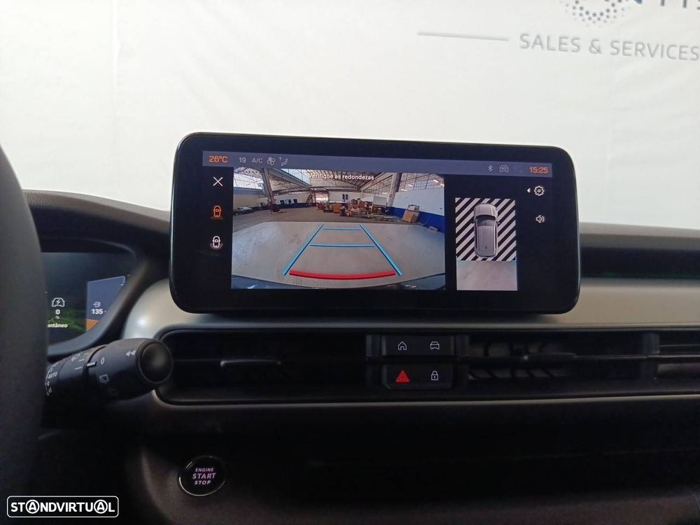 Jeep Avenger 1.2 e-Hybrid Altitude DCT - 24