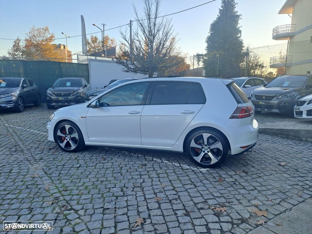 VW Golf 2.0 TSi GTi DSG Performance - 4