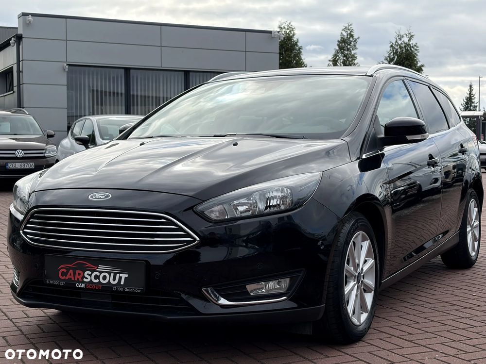 Ford Focus 1.5 EcoBoost STart-Stopp-System TITANIUM - 1
