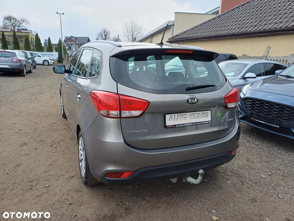 Kia Carens 1.7 CRDi 115 Dream Team Edition - 5