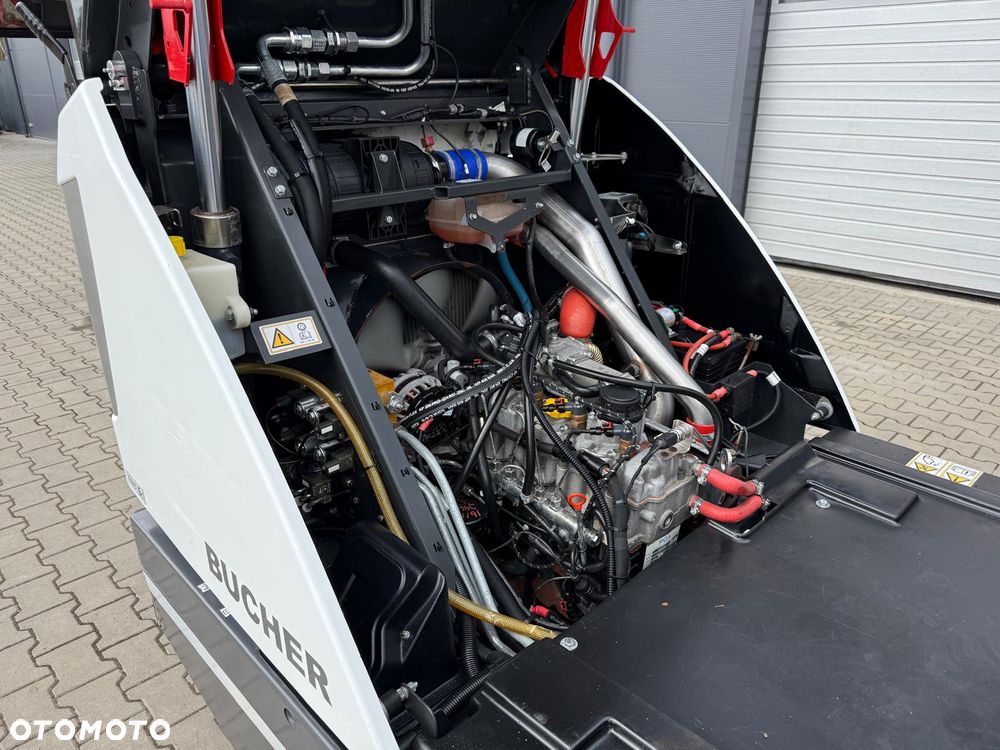 Inny Zamiatarka Johnston Bucher C202 // 2021 r. - 19