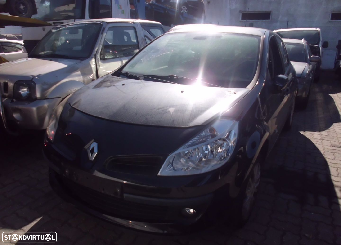 Peças Renault Clio III 2005 a 2010 - 23