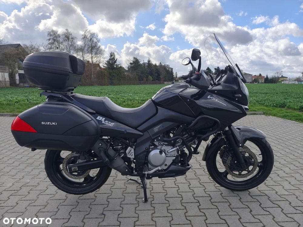 Suzuki V-STROM - 1