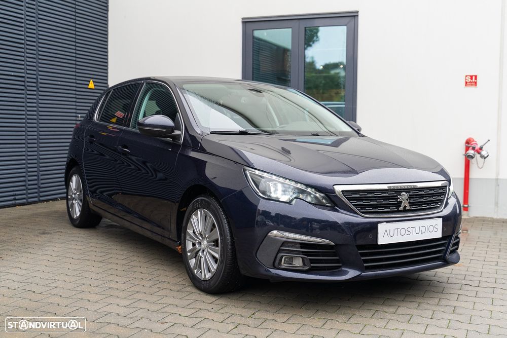 Peugeot 308 PureTech 130 GPF Stop & Start Allure - 4