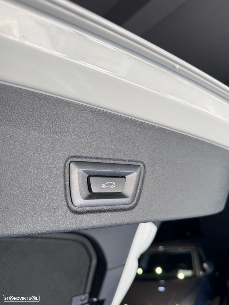 BMW i4 eDrive40 Pack Desportivo M Pro - 58