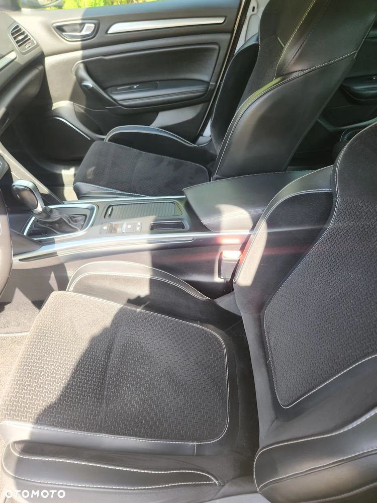 Renault Megane 1.5 dCi Limited EDC - 7
