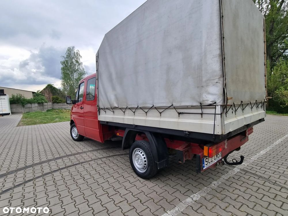 Mercedes-Benz Sprinter - 4