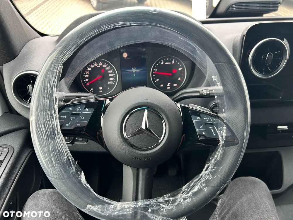 Mercedes-Benz Sprinter 317 CDI Furgon PRO długi - 19