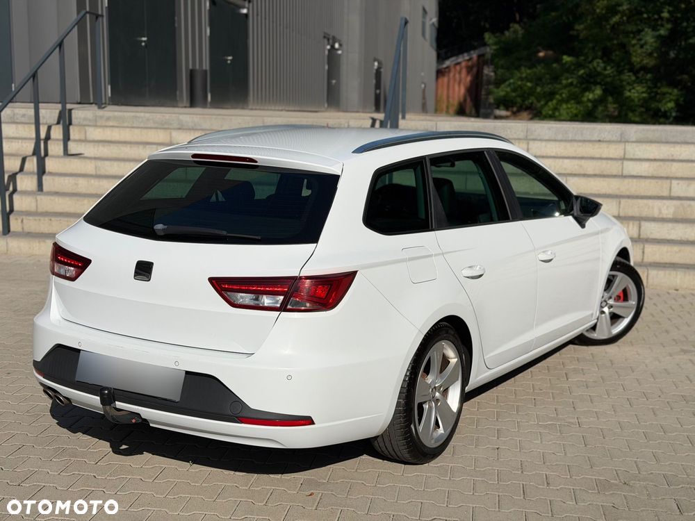 Seat Leon 2.0 TDI DPF DSG FR - 11