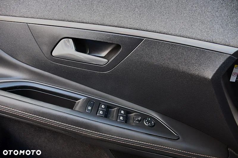 Peugeot 3008 THP 165 EAT6 Stop & Start Allure - 19