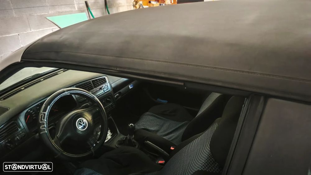 VW Golf Cabriolet - 2