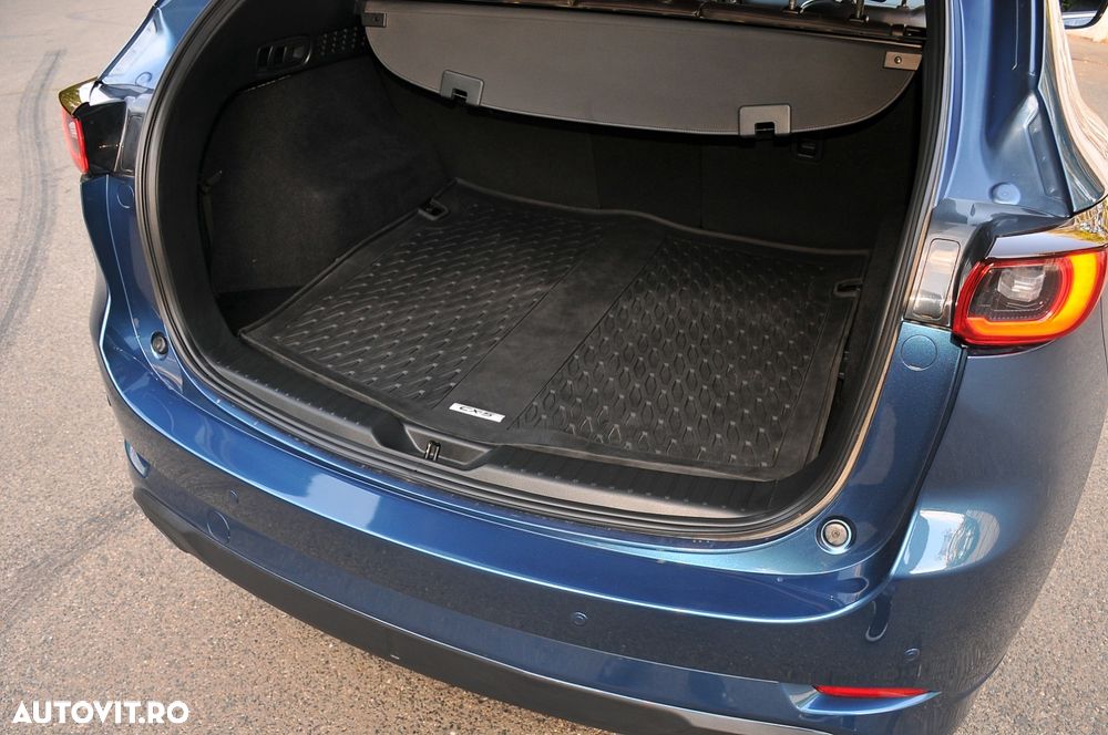 Mazda CX-5 SKYACTIV D184 AT Exclusive-Line - 38