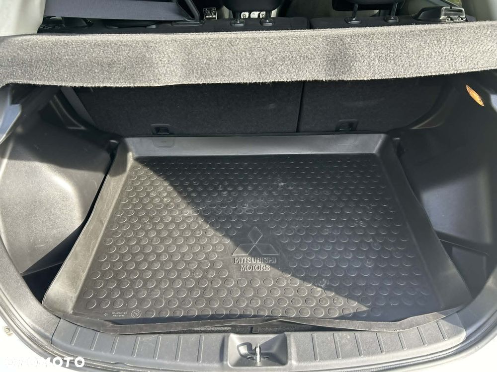 Mitsubishi ASX 1.6 2WD Invite - 12