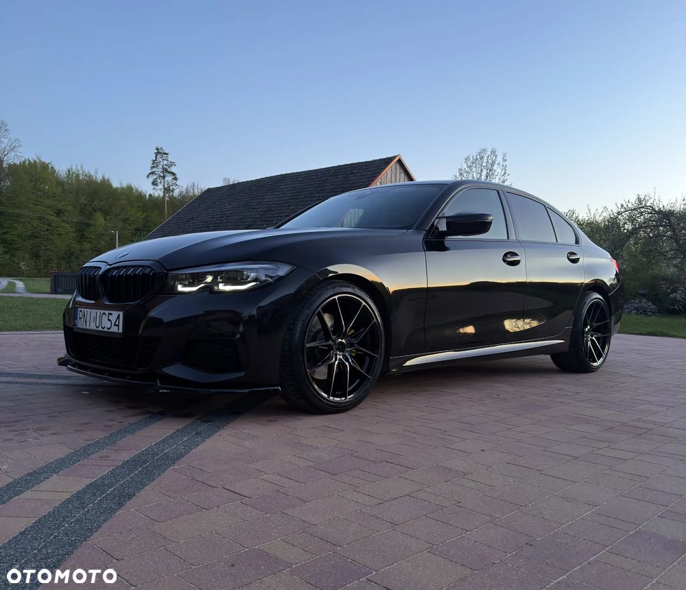 BMW Seria 3 330i xDrive - 2