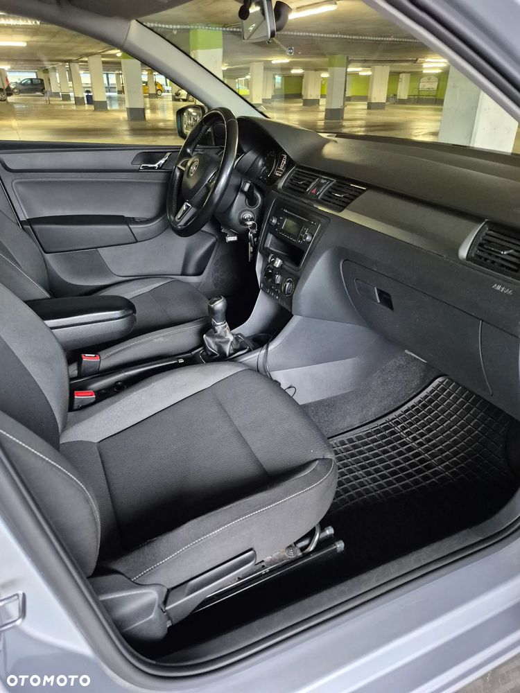 Skoda RAPID 1.6 TDI DPF Active - 4