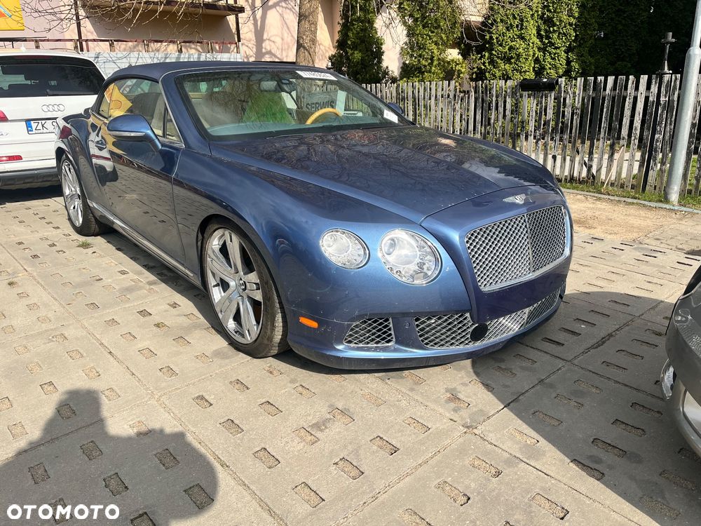 Bentley Continental GT W12 - 18