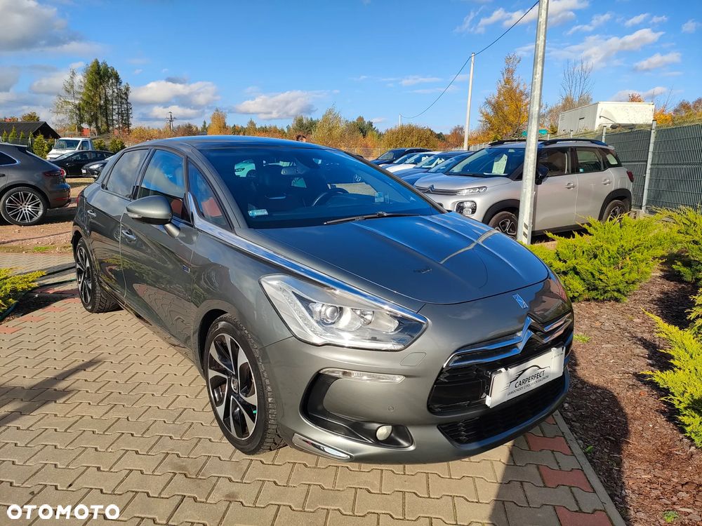 Citroën DS5 Hybrid4 - 3