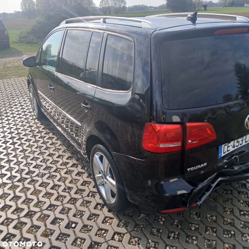Volkswagen Touran 1.6 TDI DPF BlueMotion Technology DSG Comfortline - 5