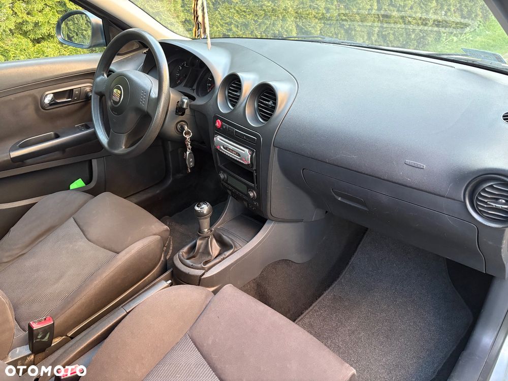 Seat Ibiza 1.4 16V Sport - 5
