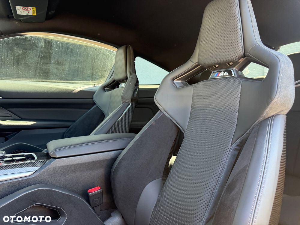 BMW M4 Competition M xDrive - 27