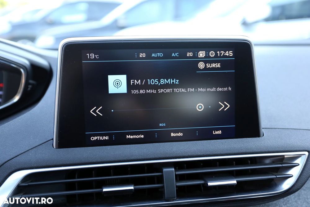 Peugeot 3008 PureTech 130 Stop & Start Allure - 19