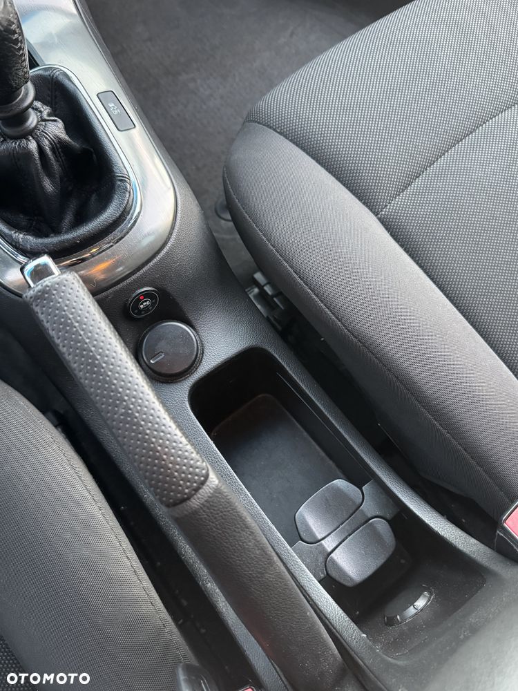 Chevrolet Cruze 1.8 LT - 20