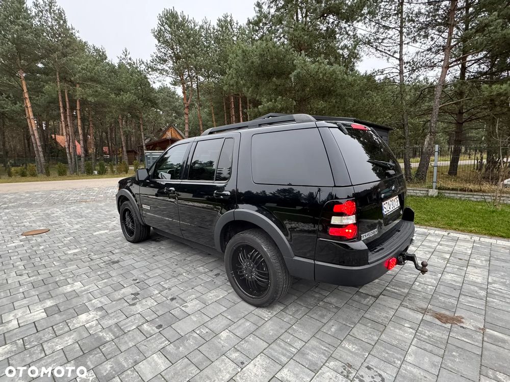 Ford Explorer 4.0 4WD - 16