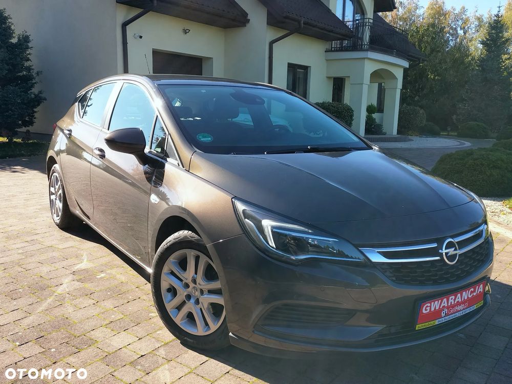 Opel Astra 1.4 Turbo Color Edition - 1