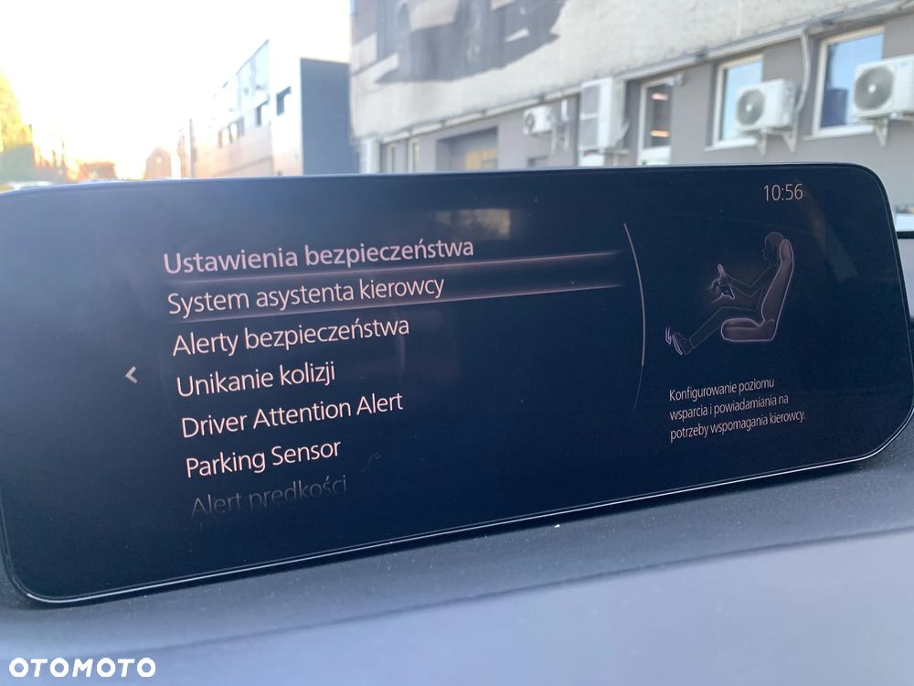 Mazda 3 ver-e--skyactiv--g-150-m-hybrid-drive-exclusive--line - 18