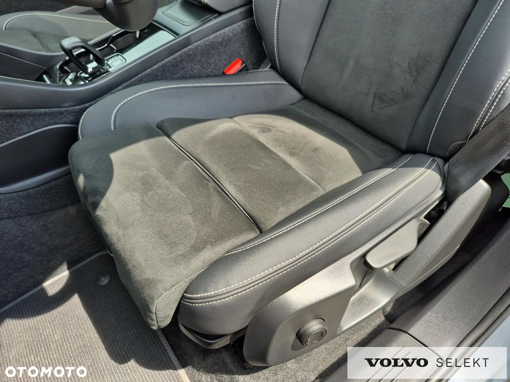 Volvo C40 - 13