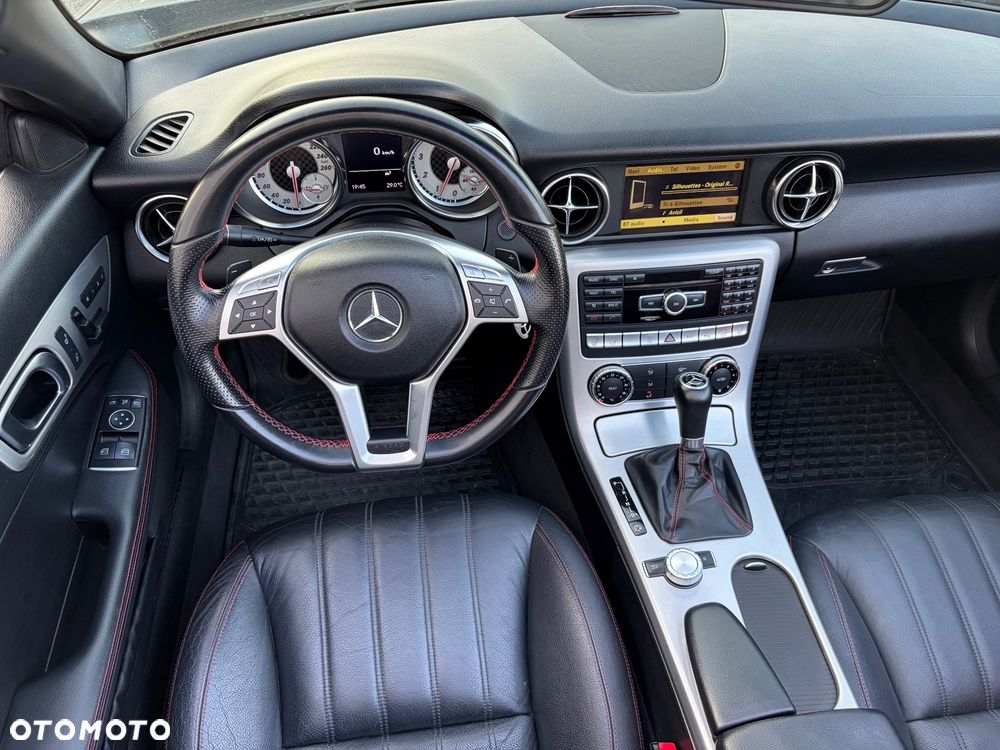 Mercedes-Benz SLK 200 Kompressor Automatik Sport Edition - 32