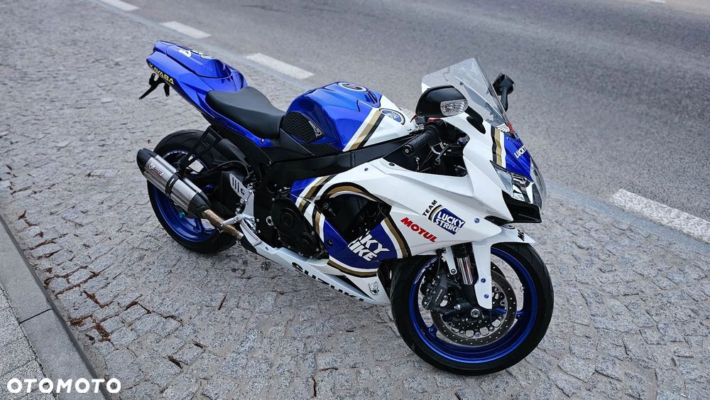 Suzuki GSX-R - 3