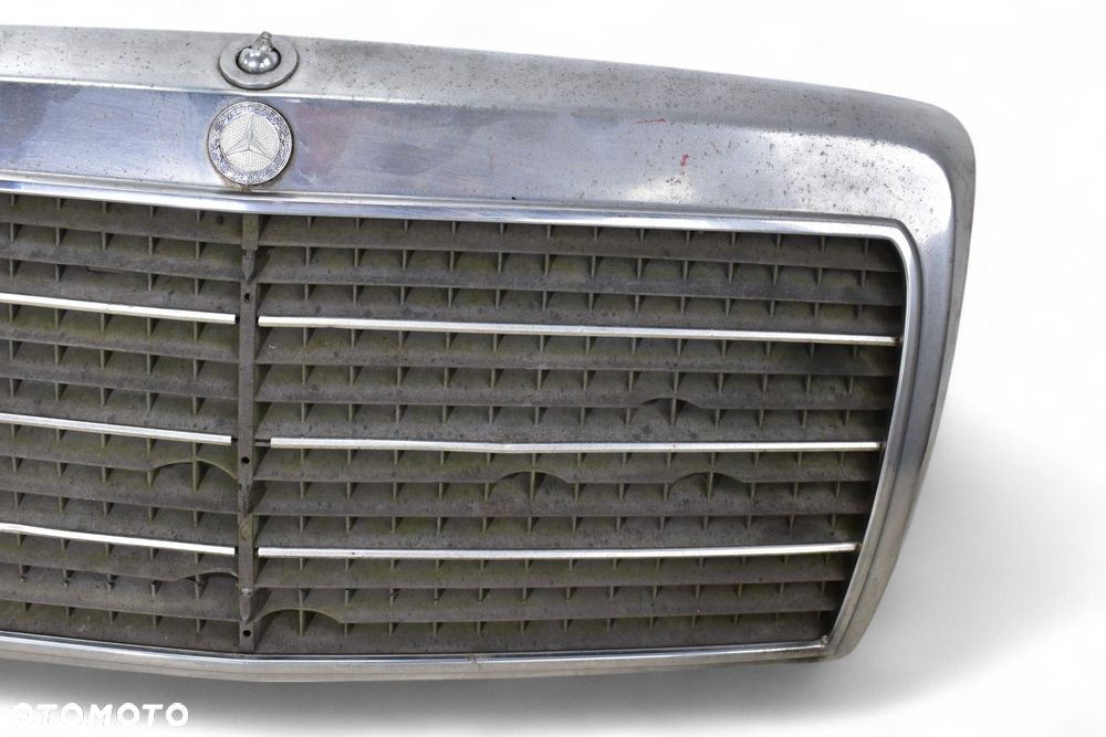 Grill Atrapa Chłodnicy MERCEDES W124 1990r. - 4