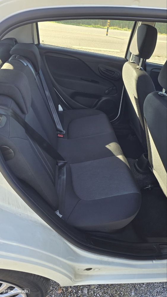 Fiat Punto 1.3 M-Jet Easy S&S - 8