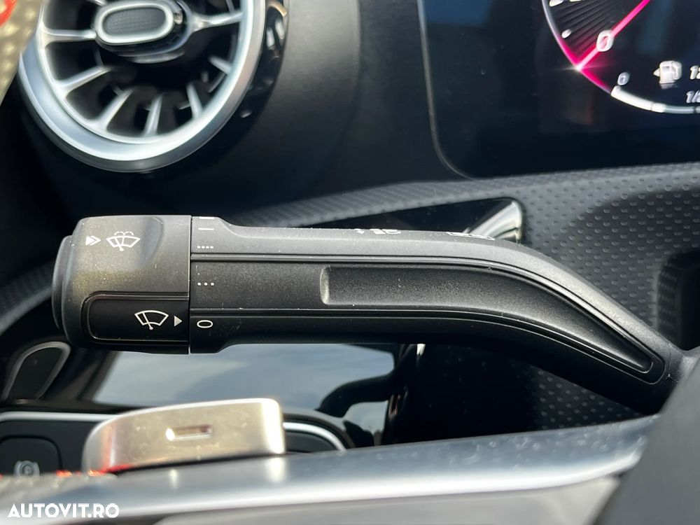 Mercedes-Benz CLA - 17