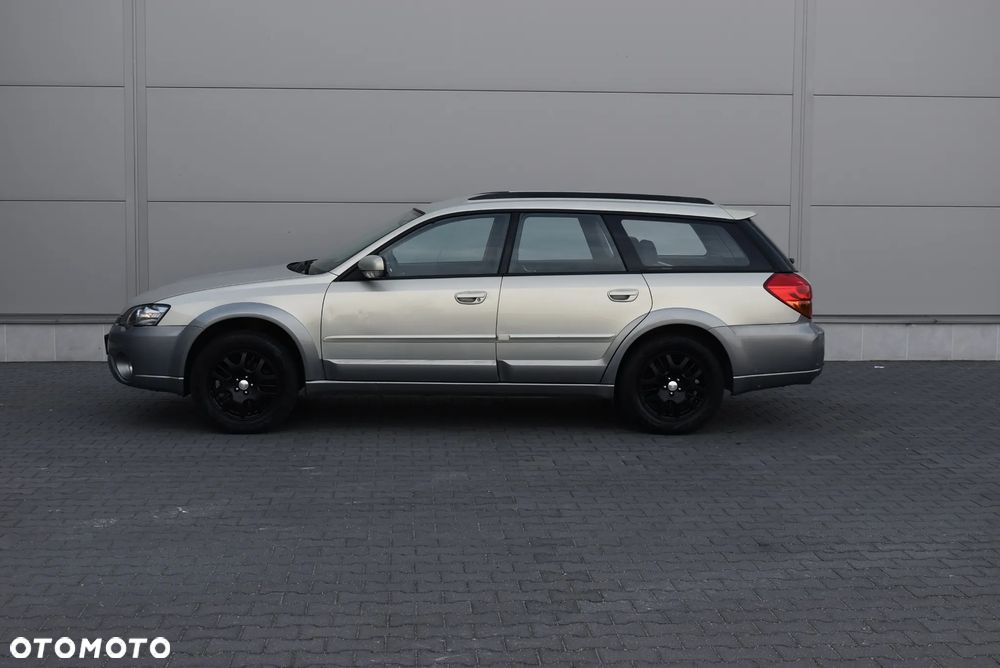 Subaru Legacy 2.5 4WD - 27