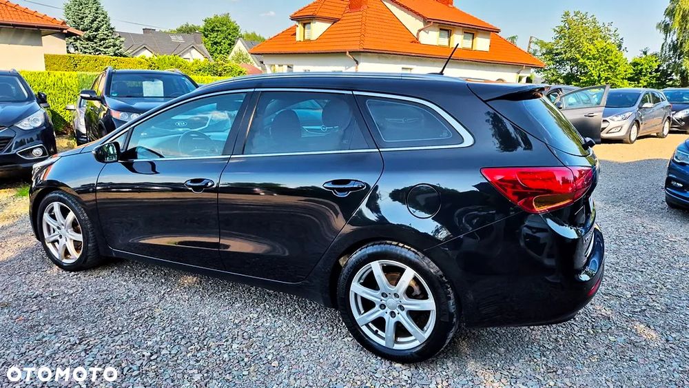 Kia Ceed 1.6 GDI XL - 17